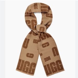 UGG women's logo scarf